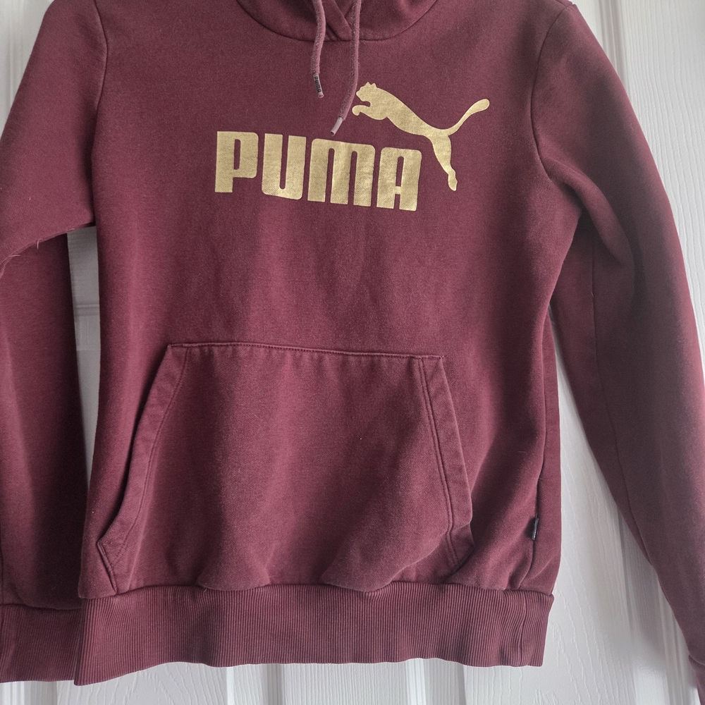 Puma Burgundy Hoodie Women Small Gold Logo Pullover Sweatshirt